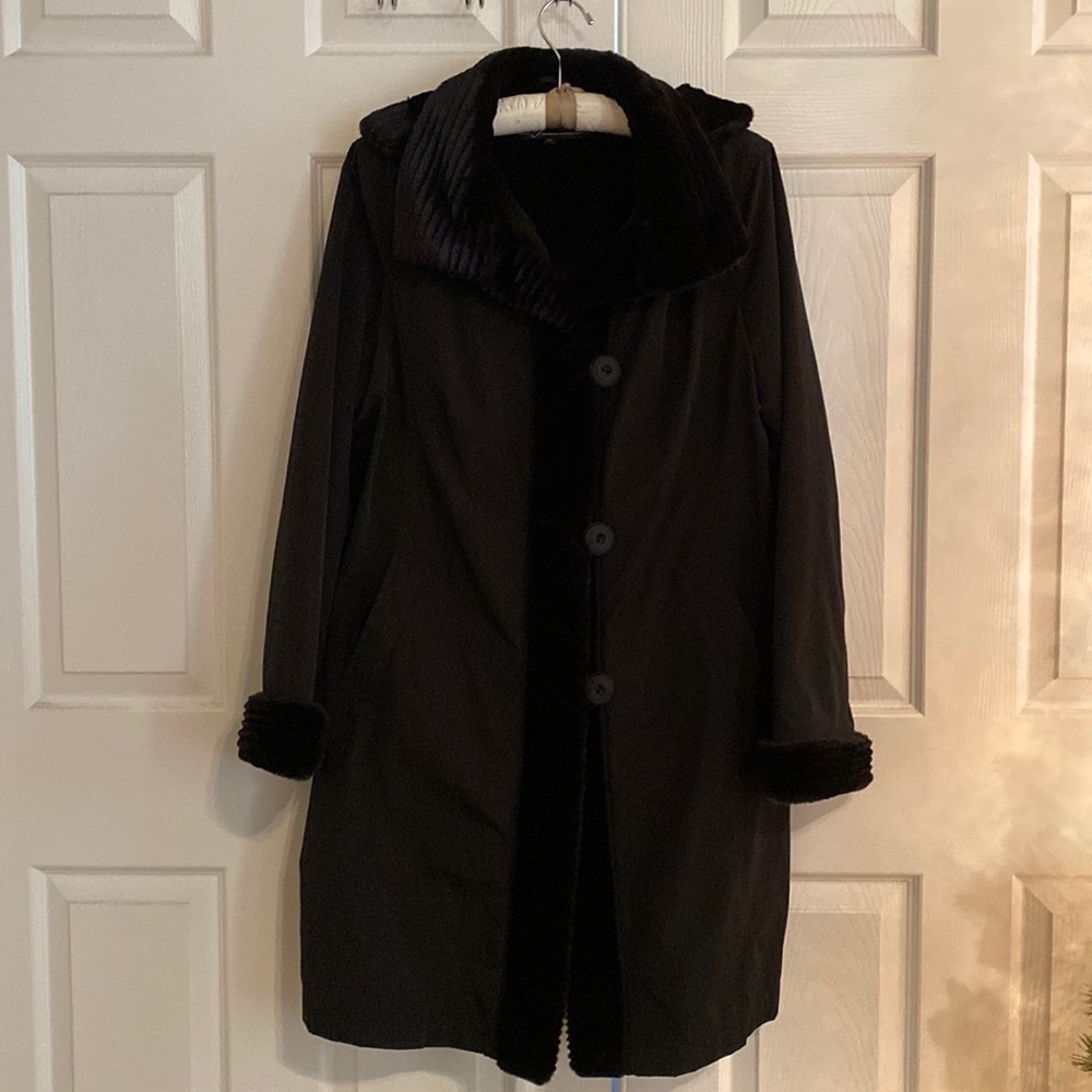 Faux Fur trimmed Trench Coat